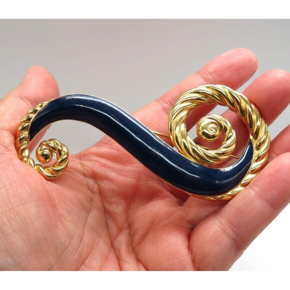 Vintage Trfari Brooch Blue Enamel Gold Tone 3.5" Swirl Signed Statement Pin - Picture 7 of 7